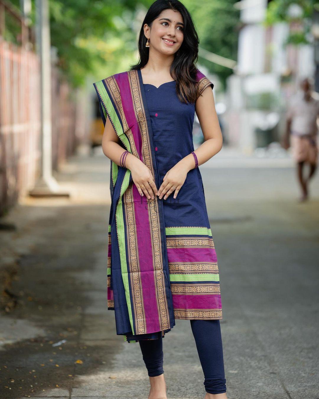 Tnisha Nevy Blue Cotton Salwar Suits